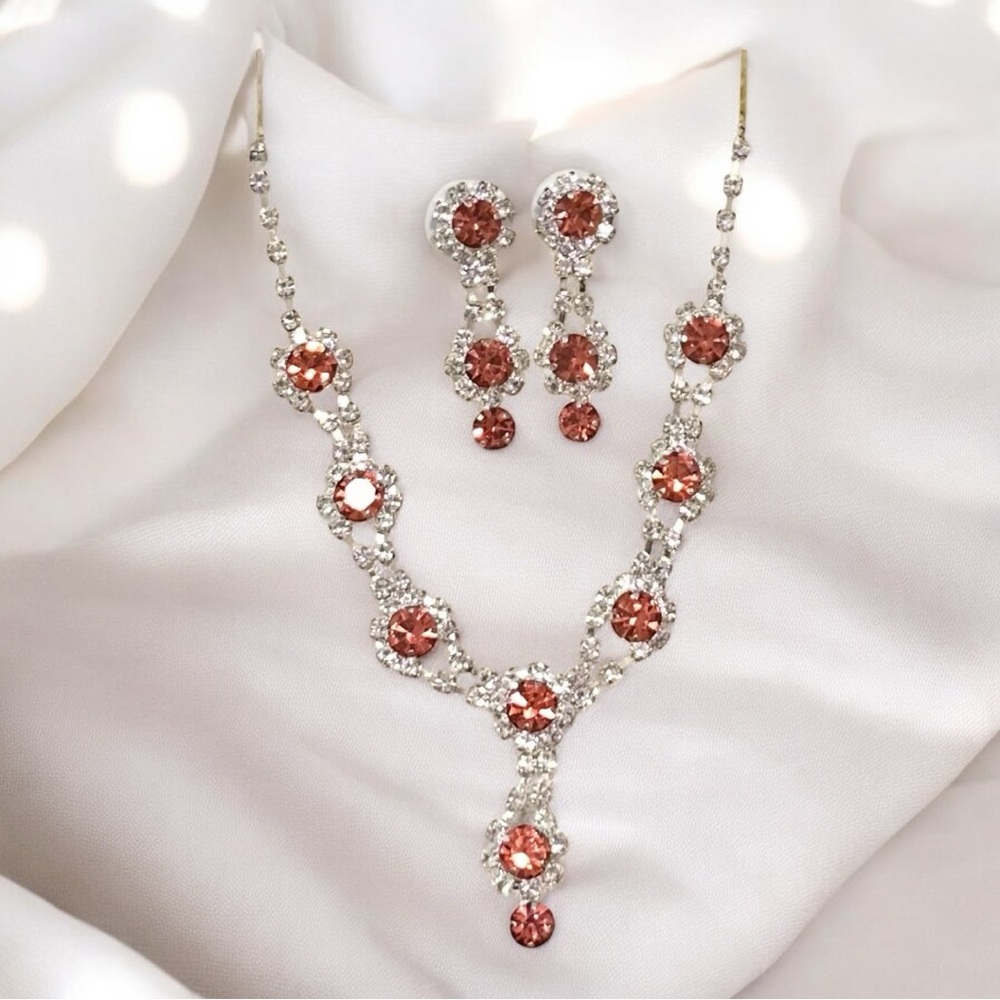 Elegant Silver and red Crystal Jewelry Set
